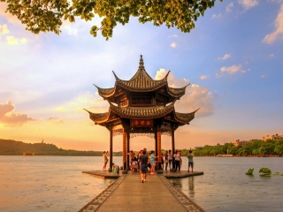 China - Dincolo de Marele Zid